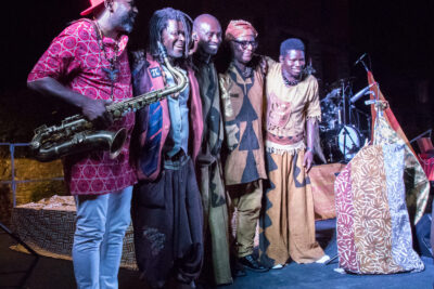 Agrandir l'image 12 sur 14, fenêtre modale